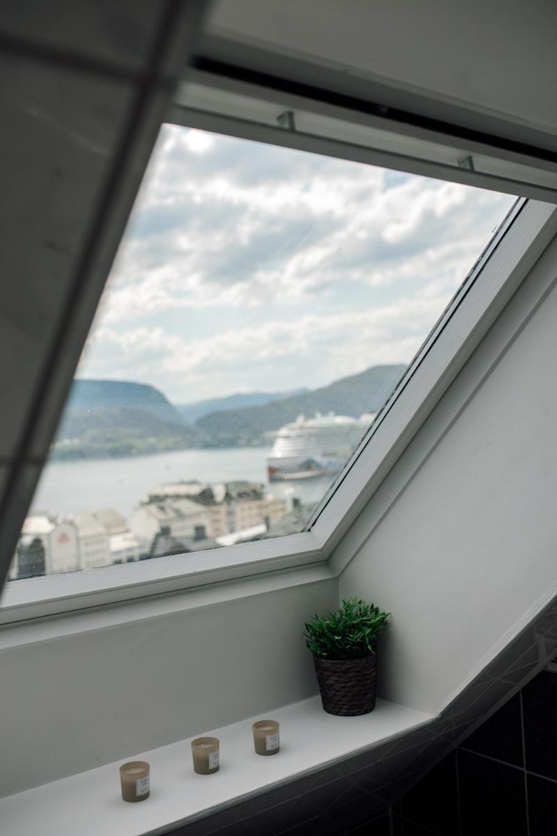 Panorama Apartment With 360 View Of The City Alesund Luaran gambar